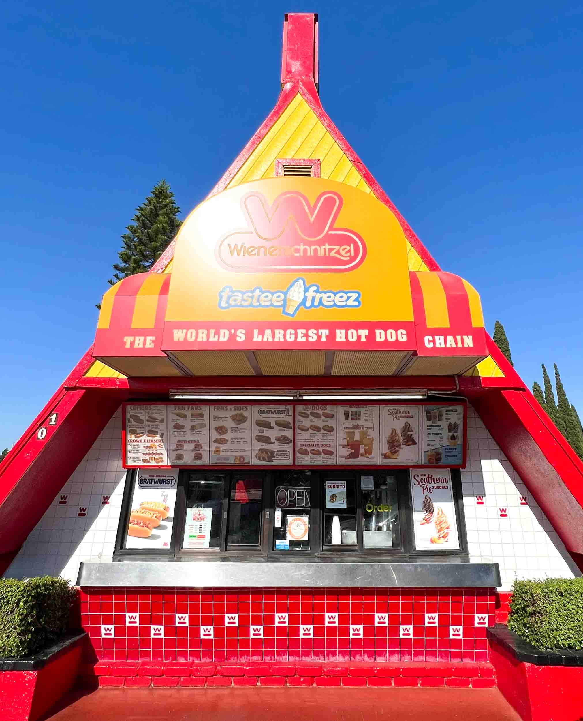 Direct_Edge_Restuarant-2